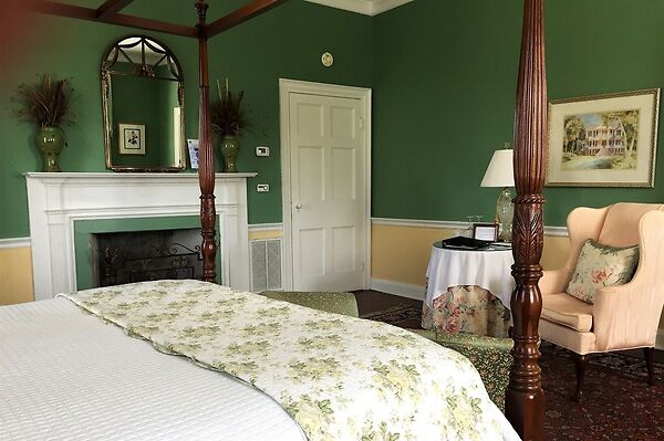 Cuthbert Inn Beaufort SC