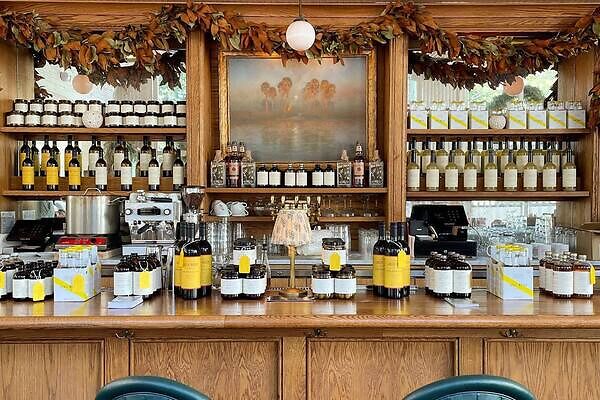 Small batch cordials, syrups, tonics, bitters and grenadines